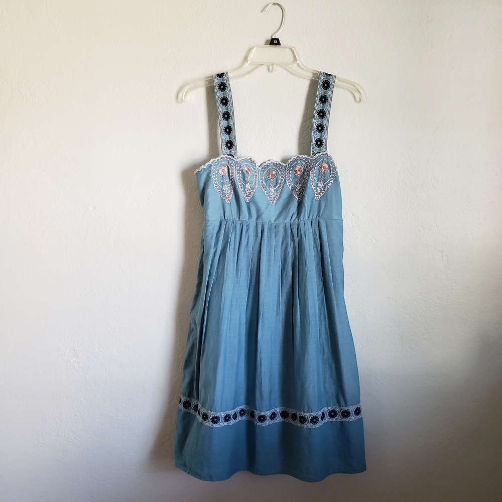 Blue embroidered Banana Republic dress, size small